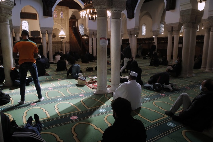 French Muslims concerned about anti-Muslim sentiment in elections.